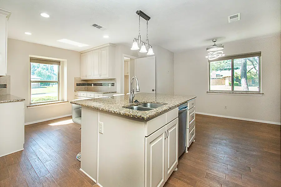 442 Valley Glen Drive, Richardson, TX 75080 - #2