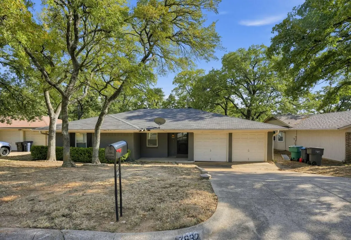 7632 Beckwood Drive, Fort Worth, TX 76112 - #1