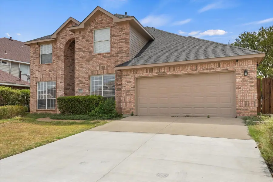 2831 Atrium Drive, Grand Prairie, TX 75052 - #2