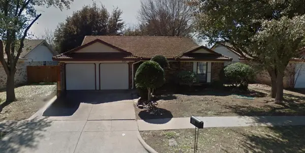 304 Juniper Drive, Arlington, TX 76018