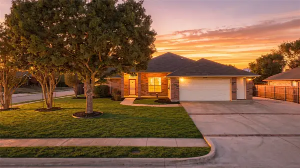 1701 Manten Boulevard, Denton, TX 76208