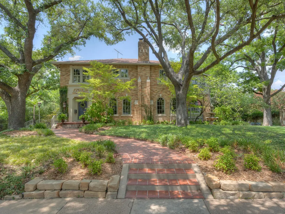 2401 Stadium Drive, Fort Worth, TX 76109 - #1