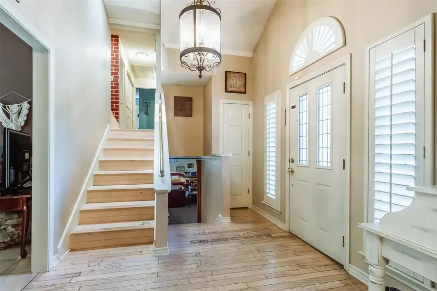 3209 Woodford Drive, Arlington, TX 76013 - #2