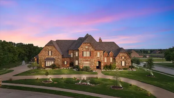 103 Oak Grove Lane, Boyd, TX 76023