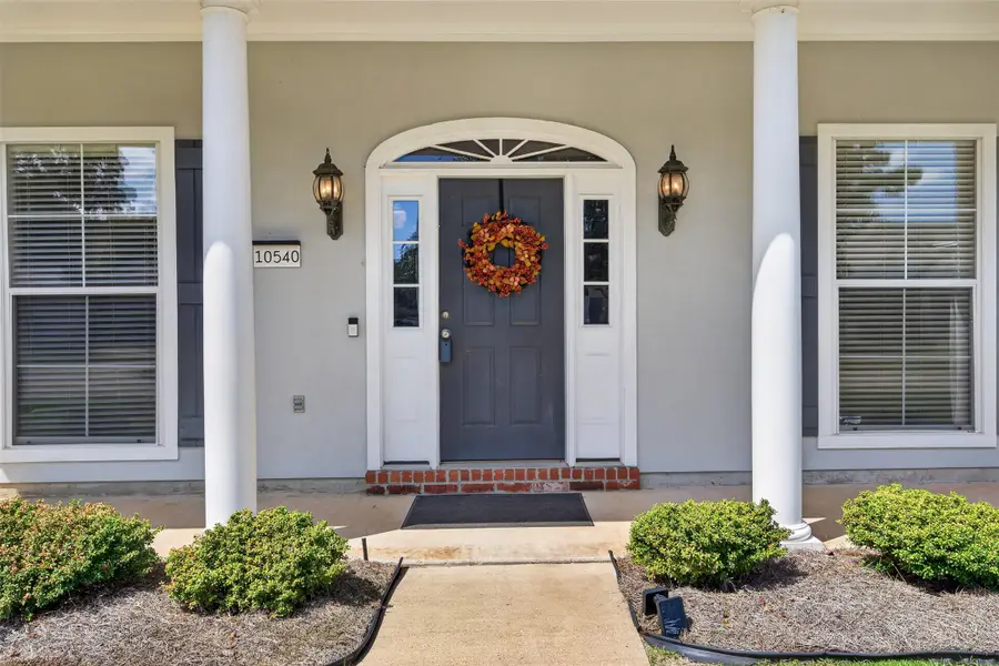 10540 Plum Creek Drive, Shreveport, LA 71106 - #2