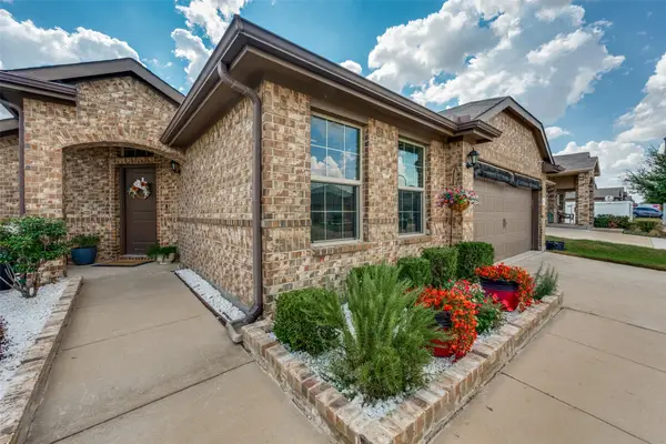 4733 Feltleaf Avenue, Fort Worth, TX 76036