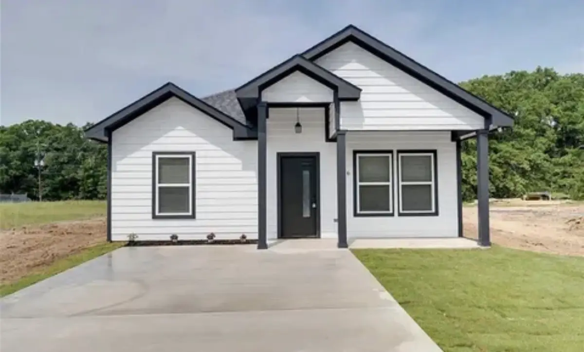 116 Bowie Street, Mabank, TX 75156 - #1