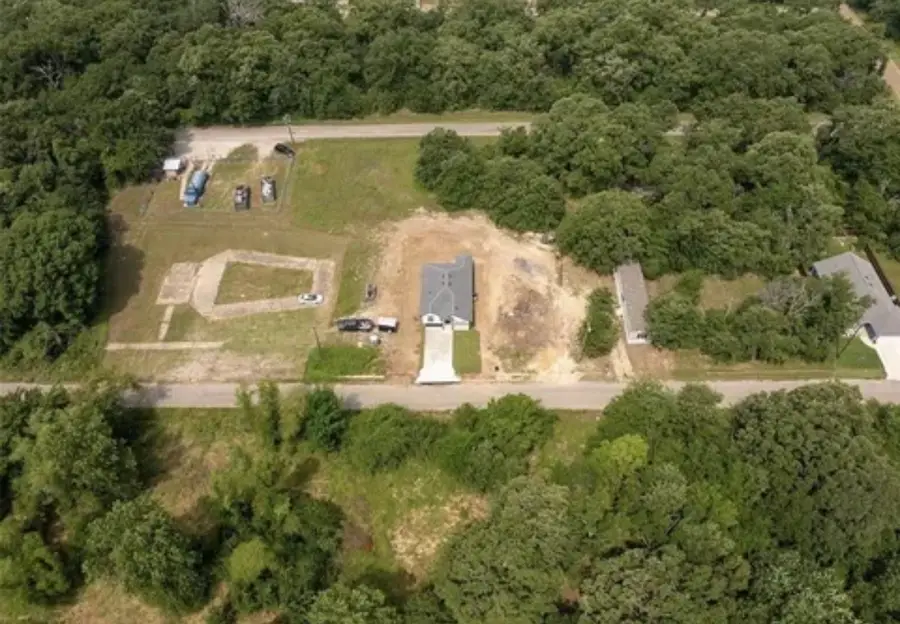 116 Bowie Street, Mabank, TX 75156 - #2