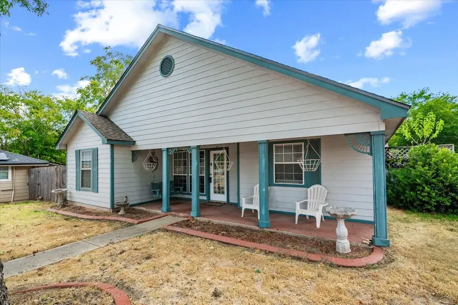 510 E Avenue F, Midlothian, TX 76065 - #2