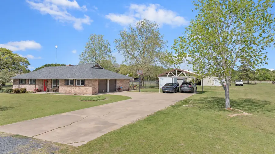 106 Vineyard Street, Weatherford, TX 76087 - #2