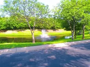 918 Bridges Drive, Arlington, TX 76012