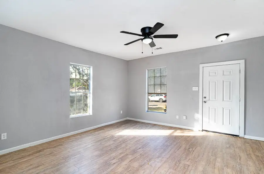 4509 Crozier Street, Dallas, TX 75215 - #2