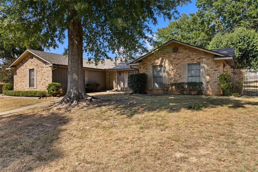 515 Berkshire Drive, Longview, TX 75605 - #3