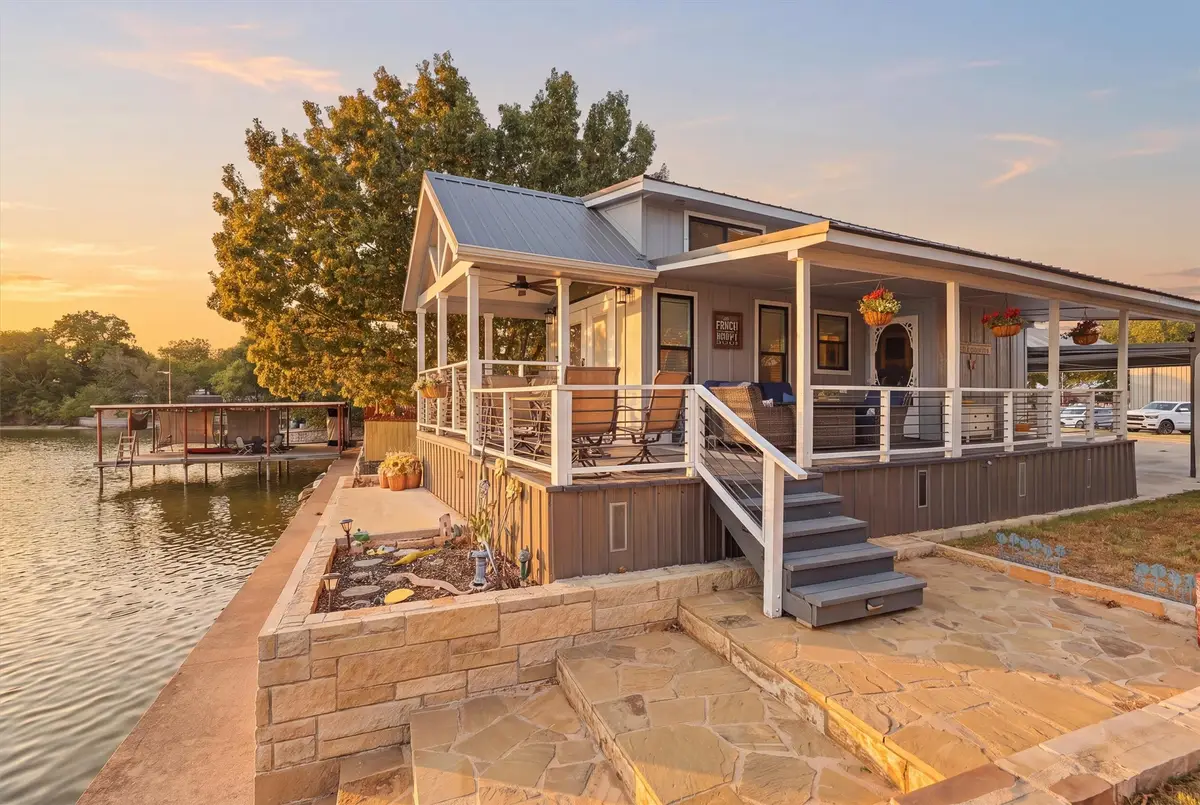 817 Brazos Harbor Circle, Granbury, TX 76048 - #1