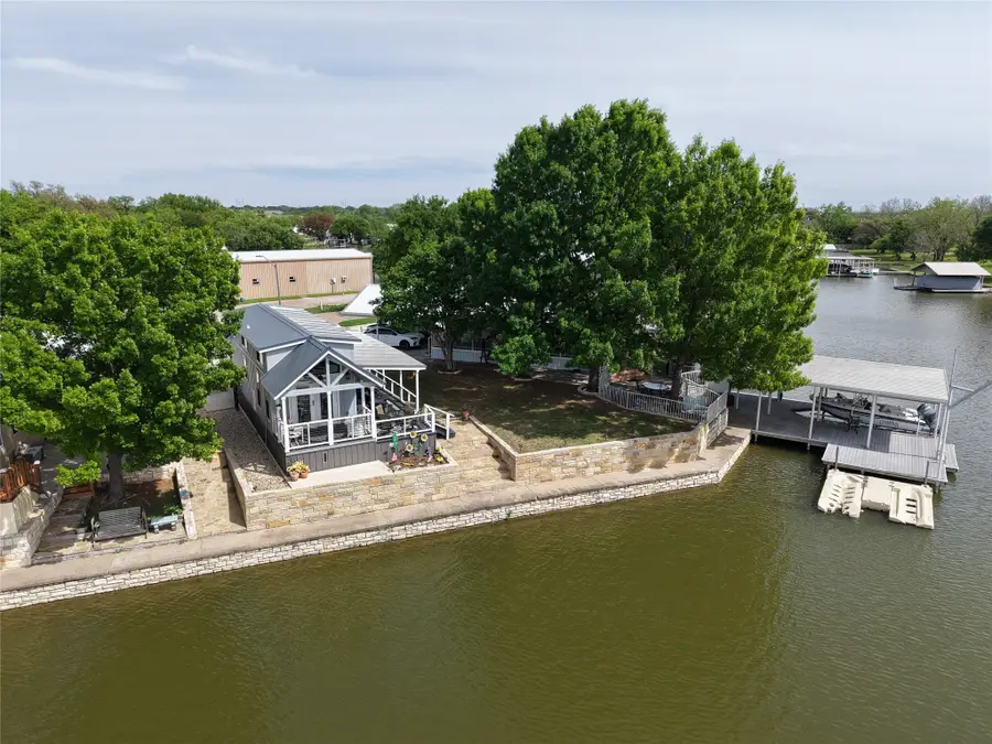 817 Brazos Harbor Circle, Granbury, TX 76048 - #2