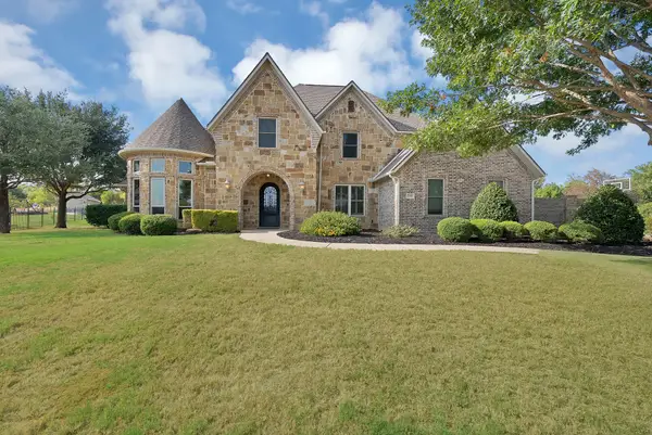 120 Kyle Court, Double Oak, TX 75077