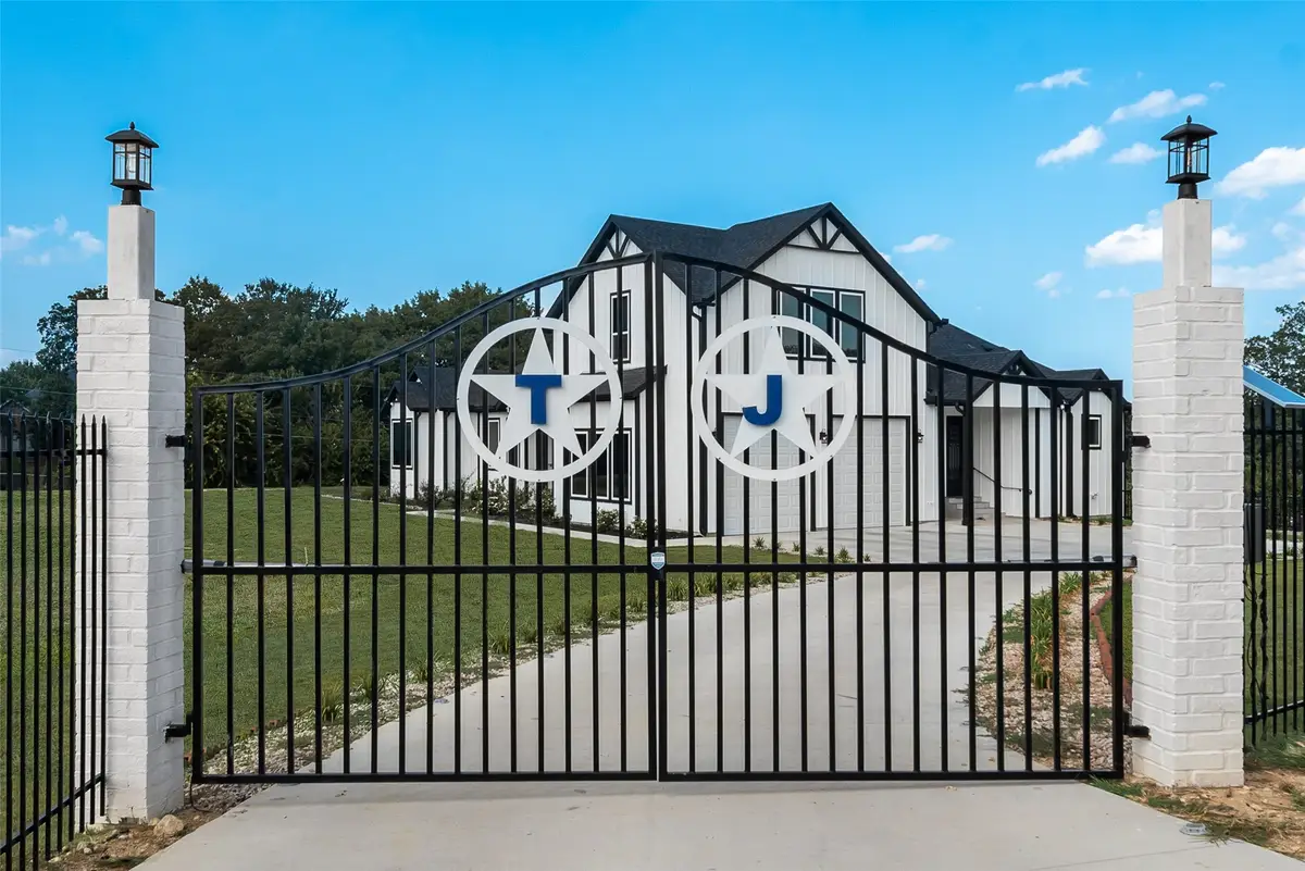 911 Oldgate Road, Lakeside, TX 76108 - #1