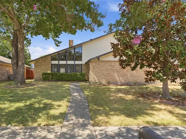 5301 Sarasota Drive, Garland, TX 75043