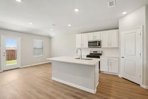 1752 Onion Creek Place, Crandall, TX 75114