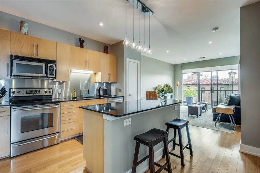 4333 Gilbert Avenue #321, Dallas, TX 75219 - #2