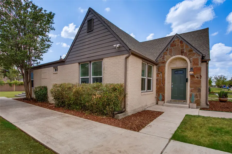 1110 Galloway Avenue, Dallas, TX 75216 - #2