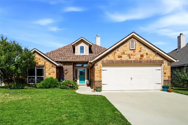 1832 Town Creek Circle, Weatherford, TX 76086