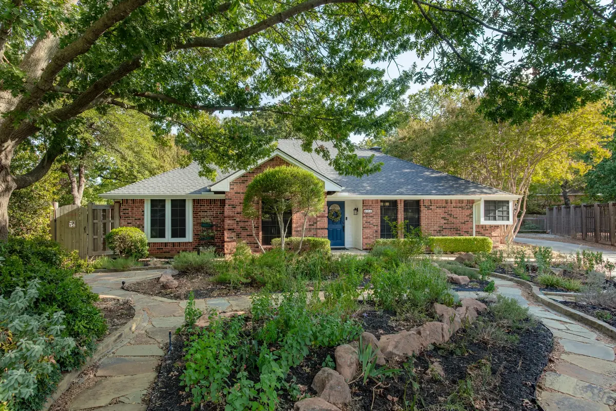 624 Arbor Court, Highland Village, TX 75077 - #1