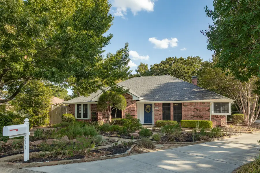 624 Arbor Court, Highland Village, TX 75077 - #2