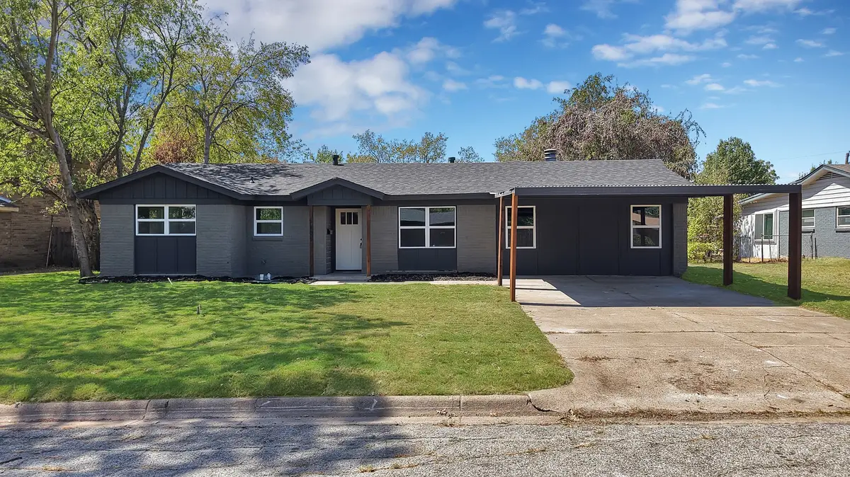 5105 Grove Street, North Richland Hills, TX 76180 - #1