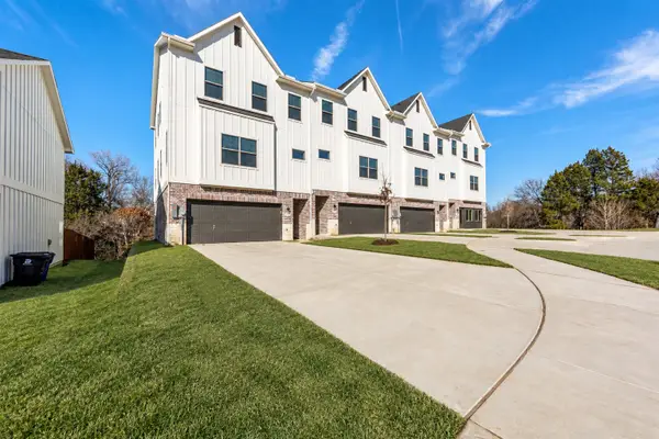 6446 Mason Court, Dallas, TX 75227