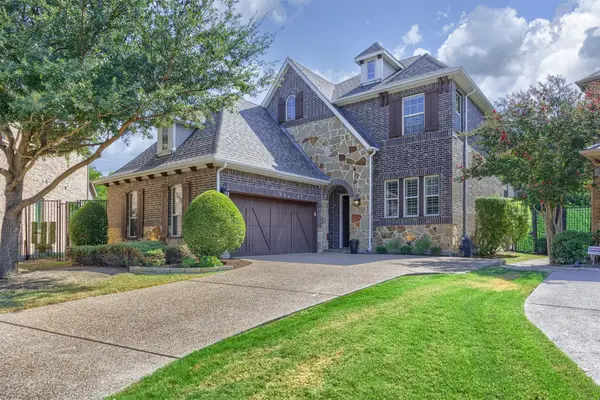 18238 Brighton Green, Dallas, TX 75252