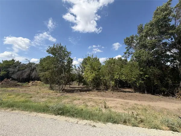 2013 Hoopers Court, Weatherford, TX 76085