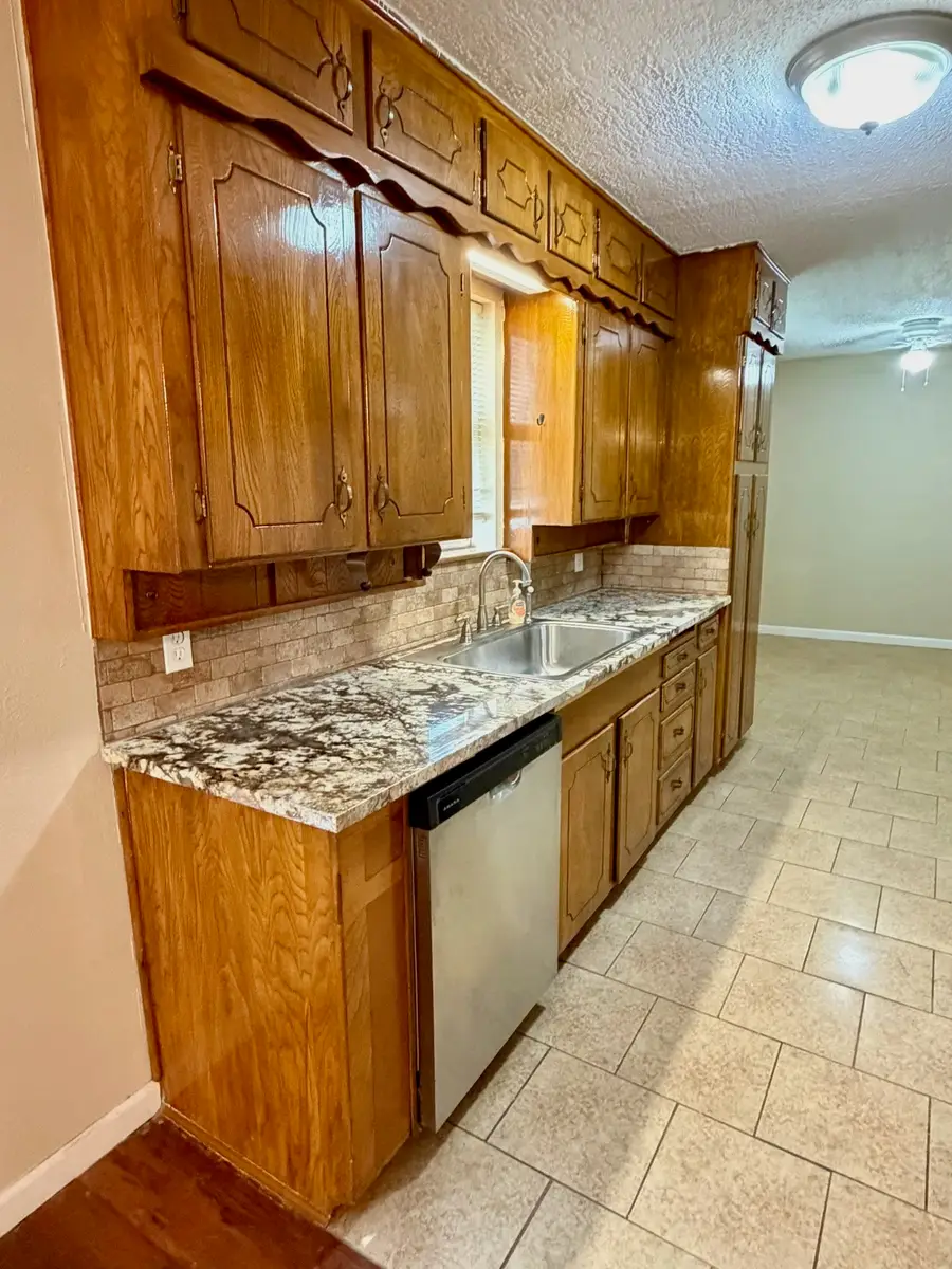 5916 Bowling Drive, Watauga, TX 76148 - #3