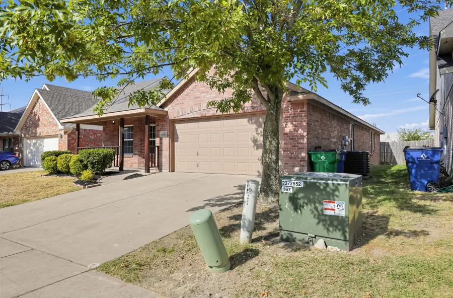 1655 Wildflower Drive, Waxahachie, TX 75165 - #3