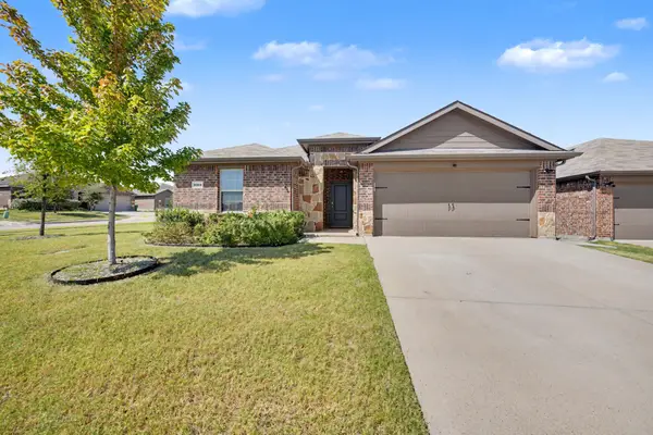 3204 Everly Drive, Fate, TX 75189