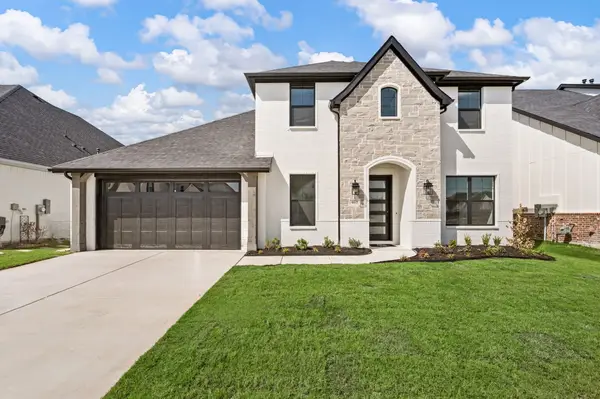957 Highlands Avenue, Aledo, TX 76008