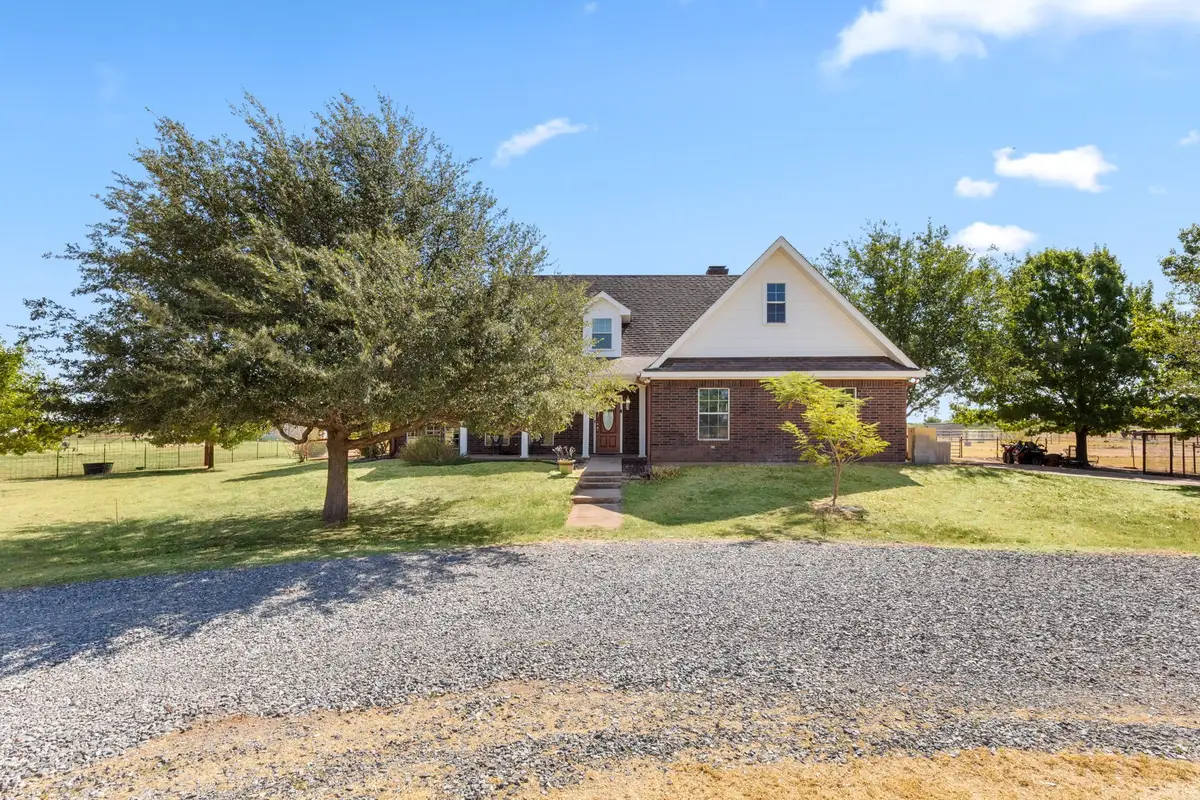 2991 Bell Road S, Iowa Park, TX 76367 - #1