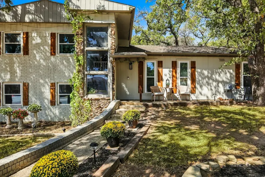 1003 Hopkins Drive, Denton, TX 76205 - #2