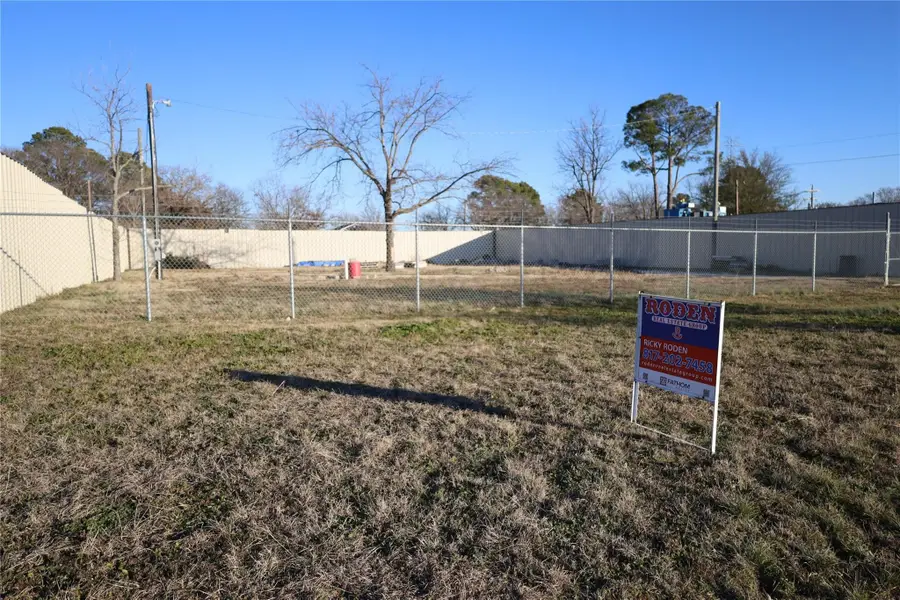 4204 N Main Street, Burleson Joshua, TX 76058 - #2