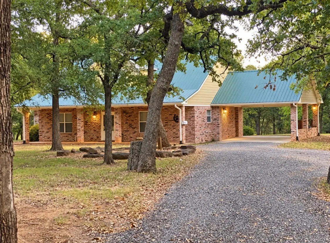 3704 County Road 220, Gainesville, TX 76240 - #1