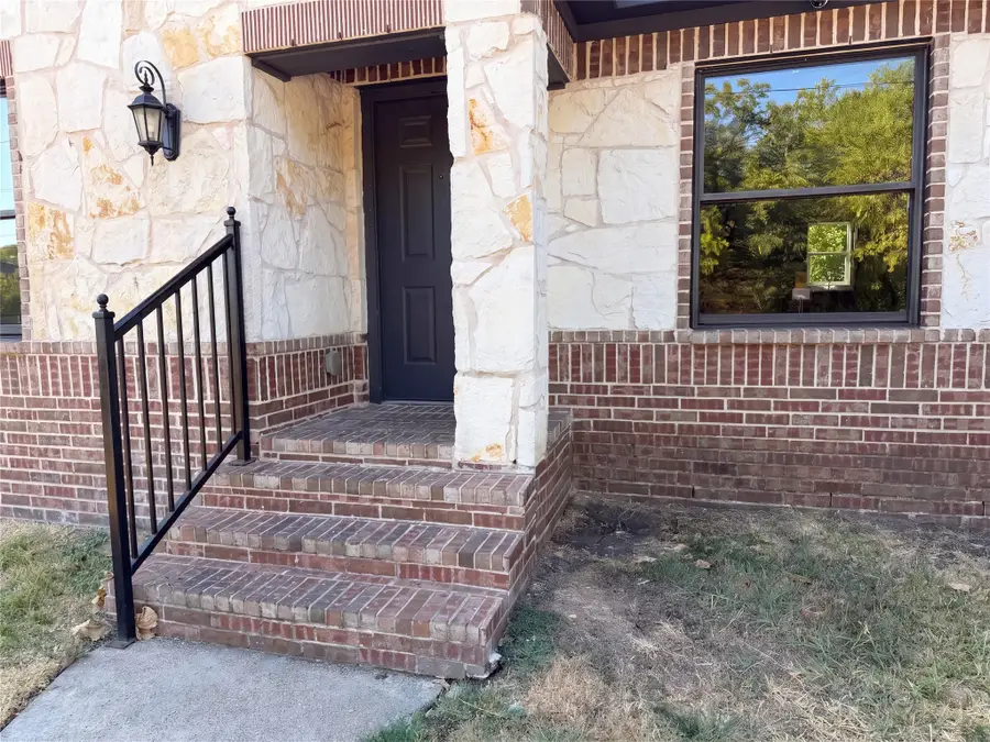 2810 Fordham Road, Dallas, TX 75216 - #3