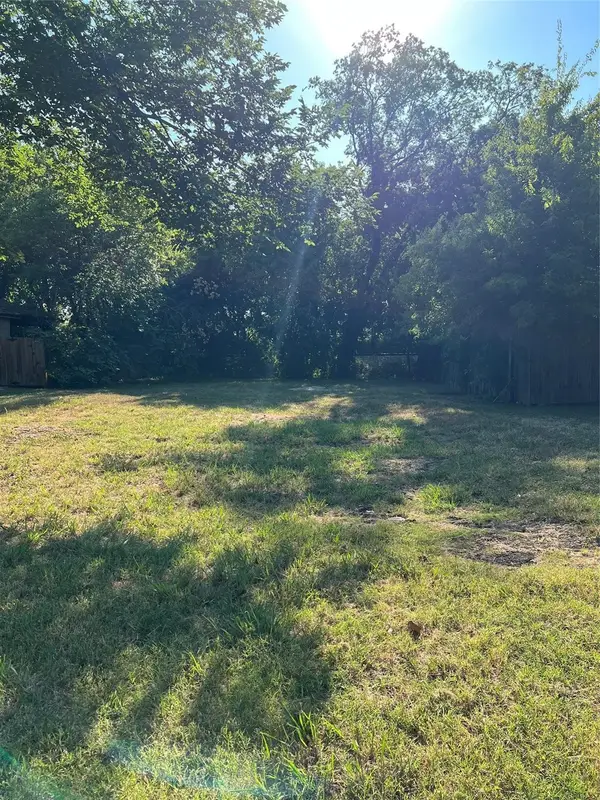 807 Odell Street, McKinney, TX 75069