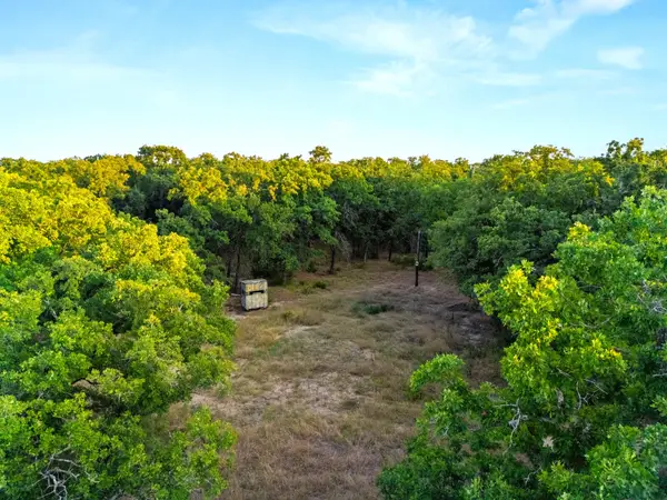 Longhorn Parkway & Highway 31, Axtell, TX 76624
