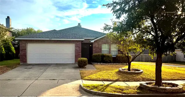 8021 Stowe Springs Lane, Arlington, TX 76002