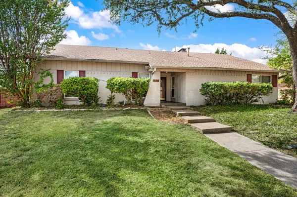 2405 Ridgewood Drive, Plano, TX 75074