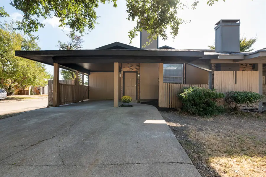 2612 Nina Circle, Grand Prairie, TX 75052 - #2
