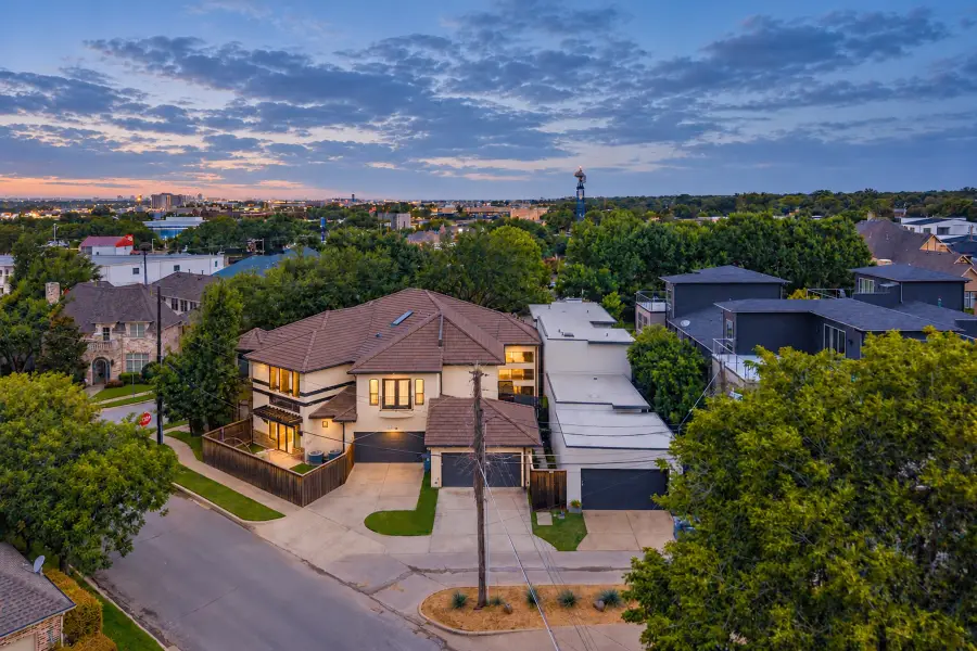 5606 La Foy Boulevard, Dallas, TX 75209 - #3