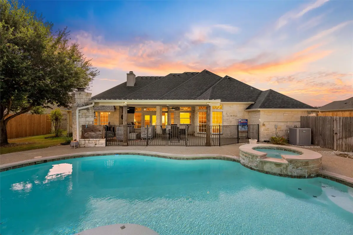 1417 Hoosier Park, Robinson, TX 76706 - #1
