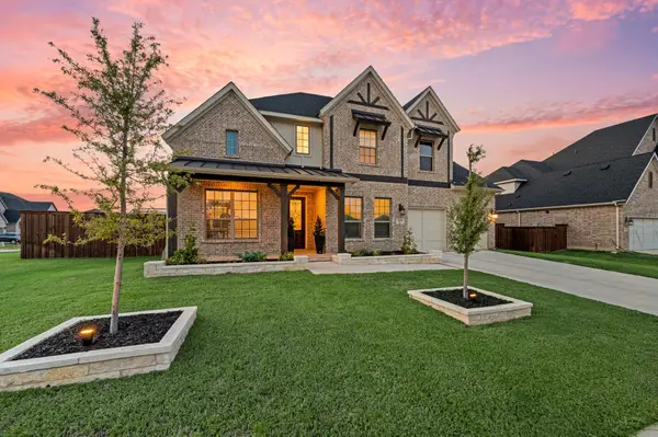 2008 Hamilton Park Drive, Mansfield, TX 76063