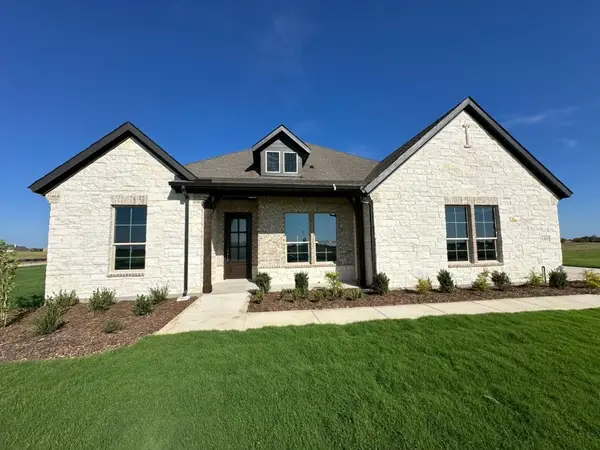 180 Aurora Avenue, Valley View, TX 76272